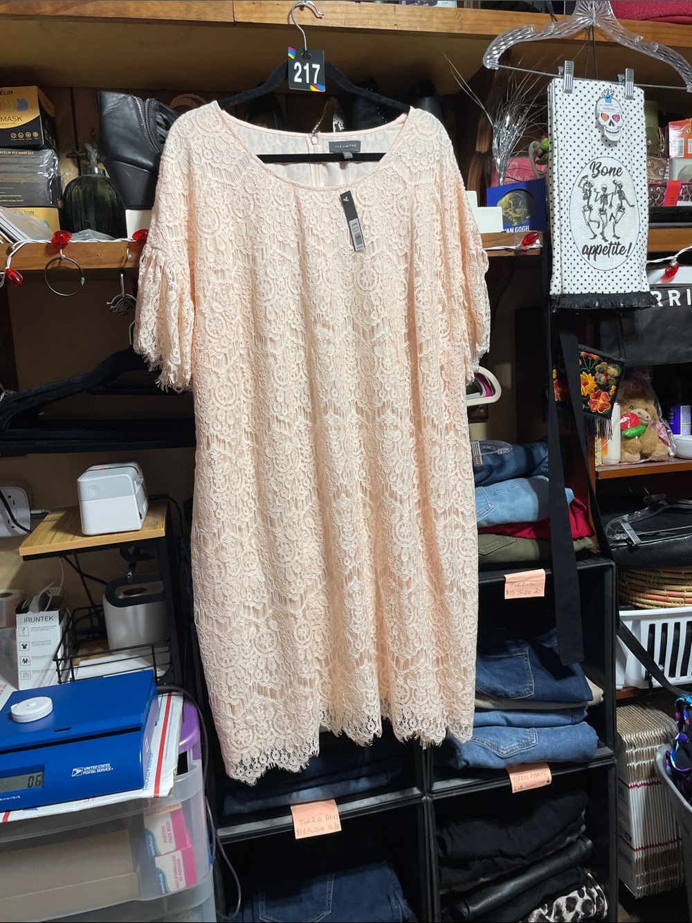 #217 size 24W The Limited NWT Blush Lace Midi Dress